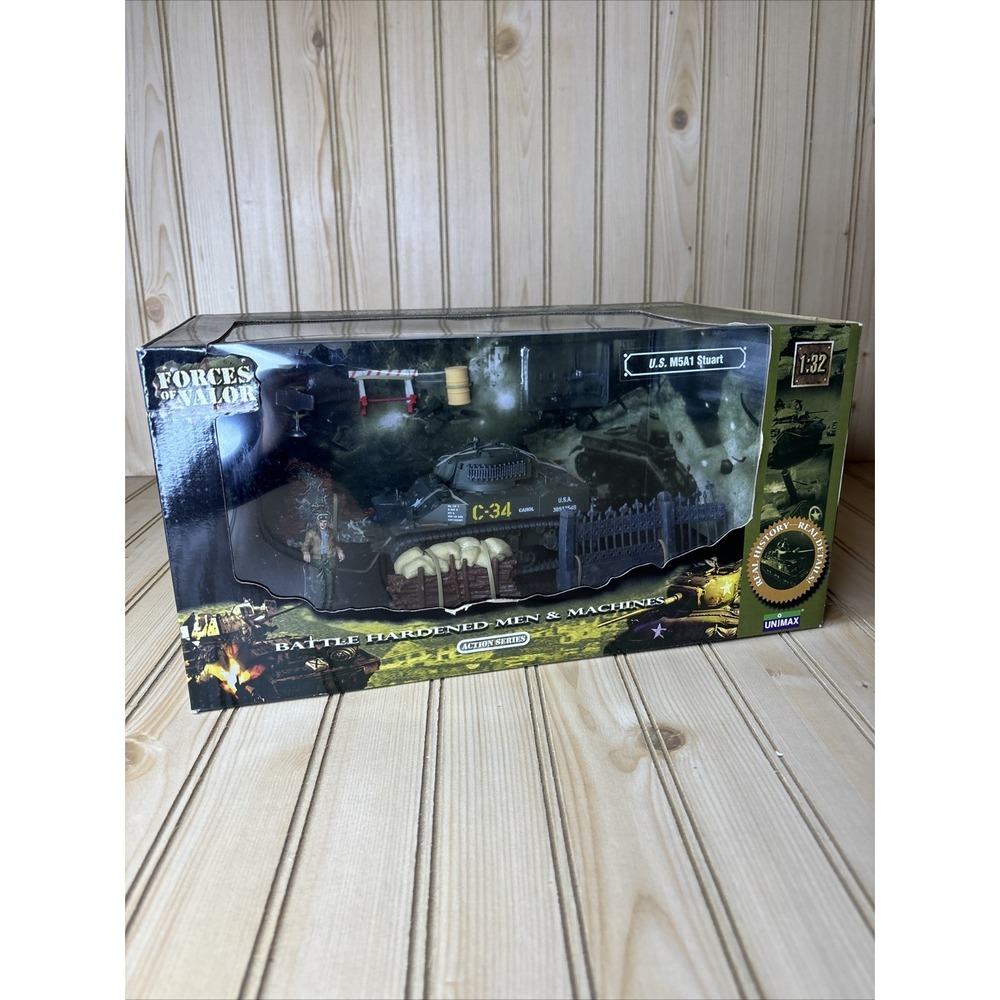 FORCES OF VALOR 1:32 Tank U.S. M5A1 Stuart Battle Hardened Action Die‎ Cast RARE